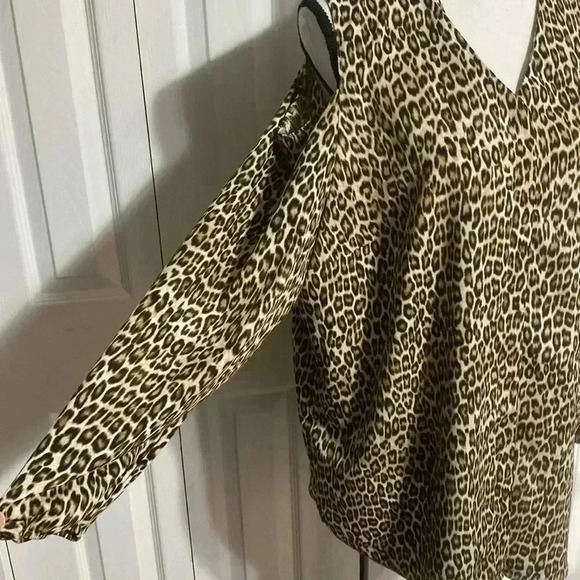 Chicos animal print button down blouse shirt top - Picture 5 of 12